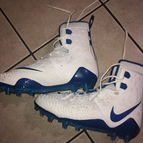 Nike force savage cleats - Picture 2 of 3